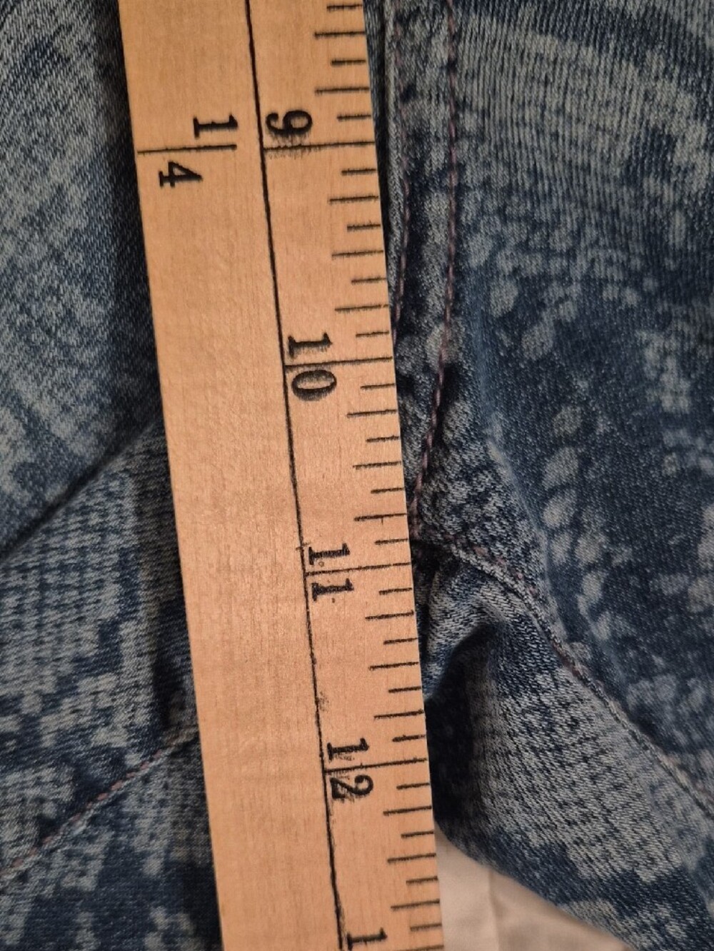 Seven7 - Python Indigo Weekend Short- Size 14 - Picture 4 of 9